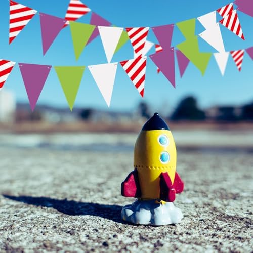 5 Pieces Buzz Themed Birthday Banners with Flags and Rope